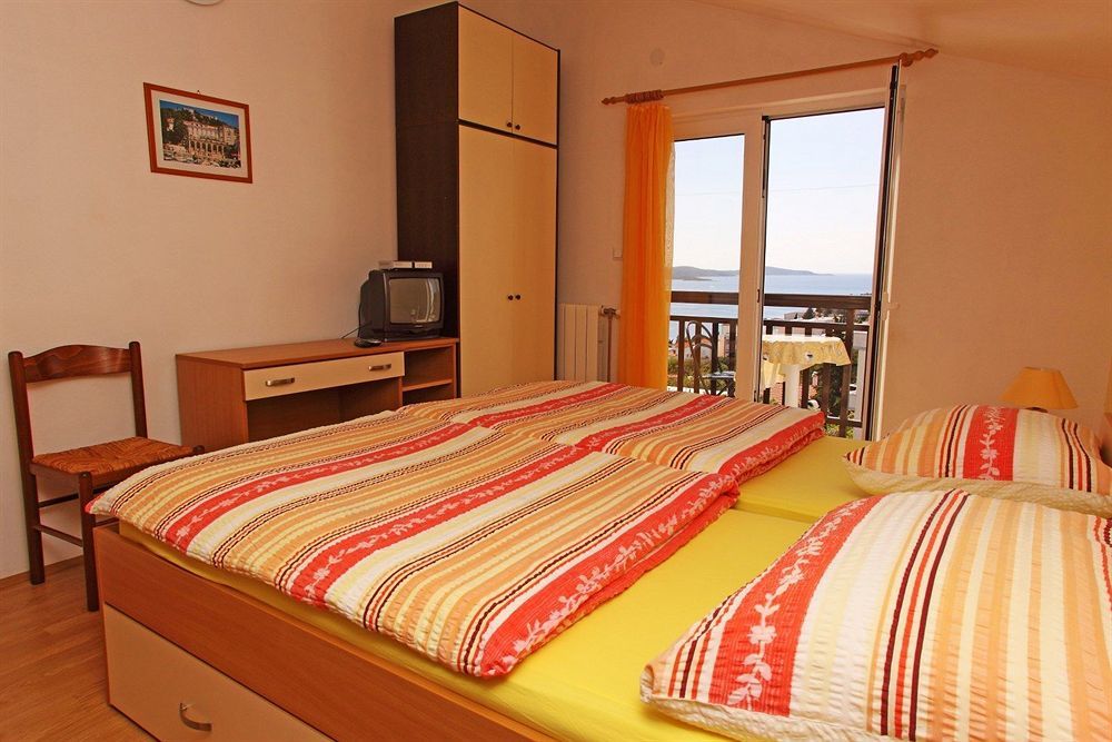 Apartments And Rooms Ivanovic Đảo Hvar Ngoại thất bức ảnh